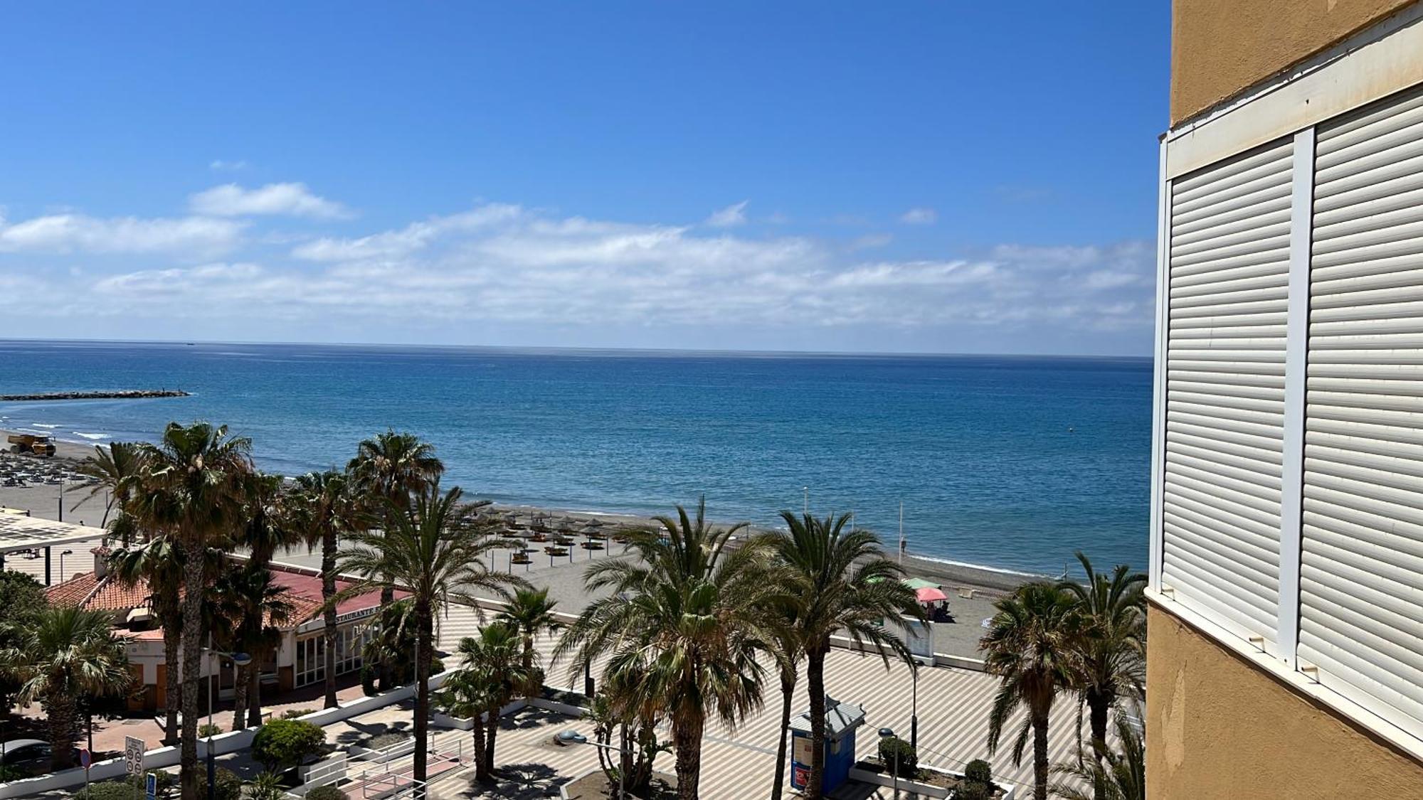Estudio Mar En Calma, Primera Linea De Playa Con Vistas Al Mar Torrox Exterior foto